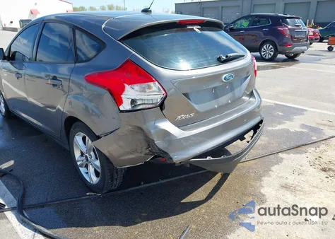 2014 Ford Focus Se z USA, uszkodzony, nr VIN 1FADP3K21EL334627